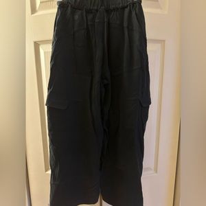 Lululemon Cropped Pants